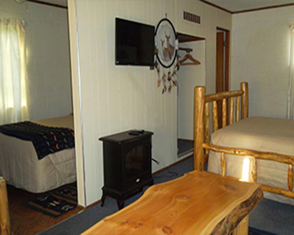 كانون سيتي Holiday Motel الغرفة الصورة