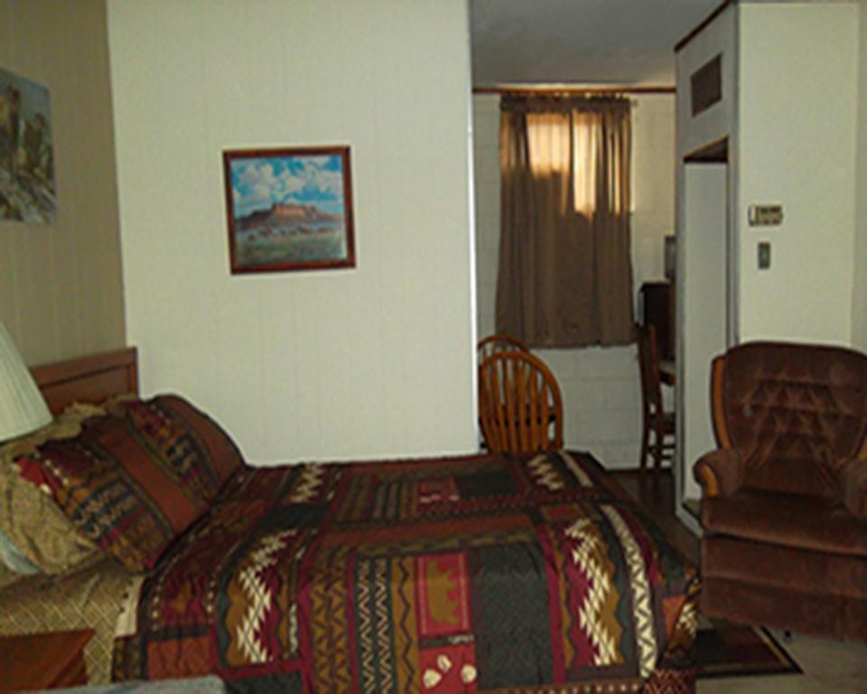 كانون سيتي Holiday Motel الغرفة الصورة